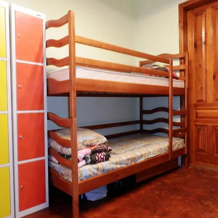 Yourhostel *