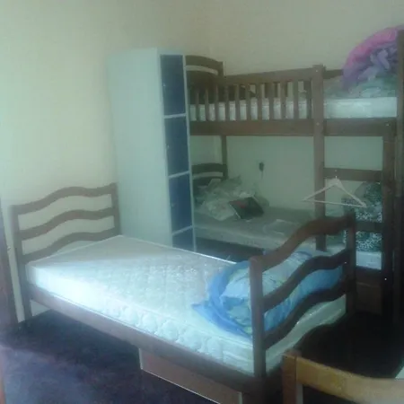 Yourhostel *